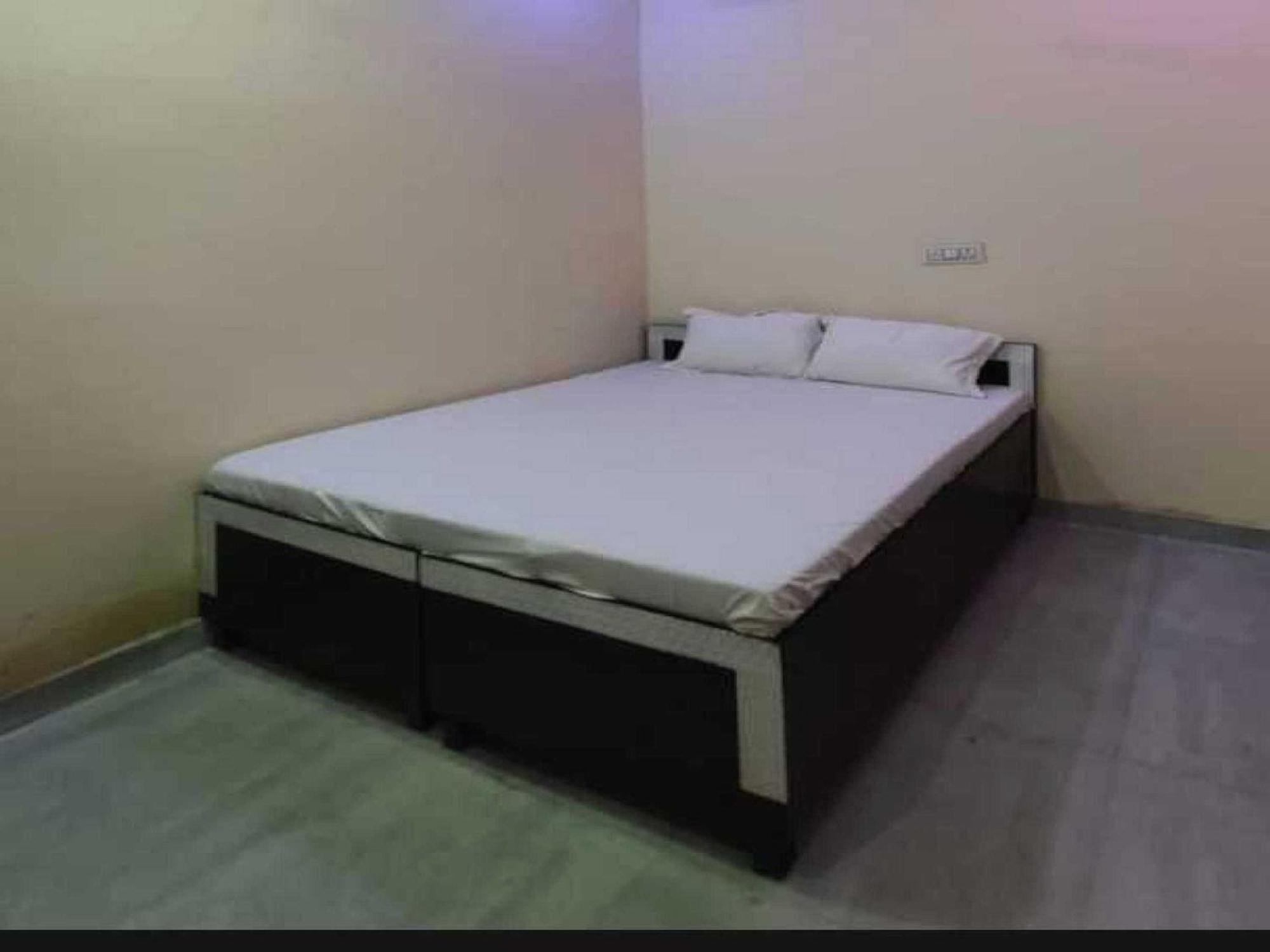Hotel O G Hotel Happy Home Aligarh Luaran gambar